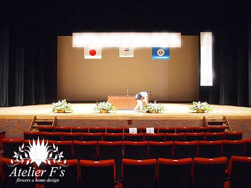 o0500037513480694165